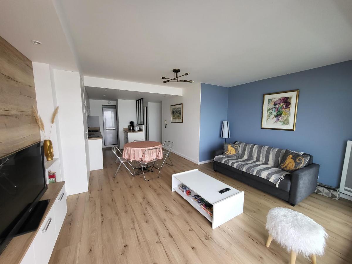 Appartement T2 Face Plage Avec Balcon, Cuisine Equipee Et Tv - Fr-1-92-908 Ле-Сабль-д'Олонн Екстер'єр фото
